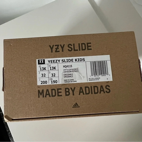 Yeezy Kids Black Slides by Adidas size 13 - Picture 3 of 7
